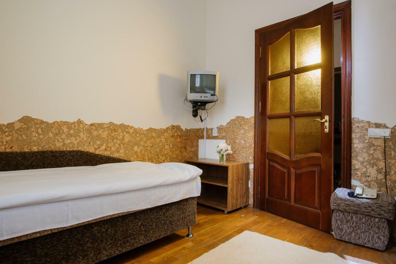Villa Viktoriya Hotel Truskawiec Zewnętrze zdjęcie