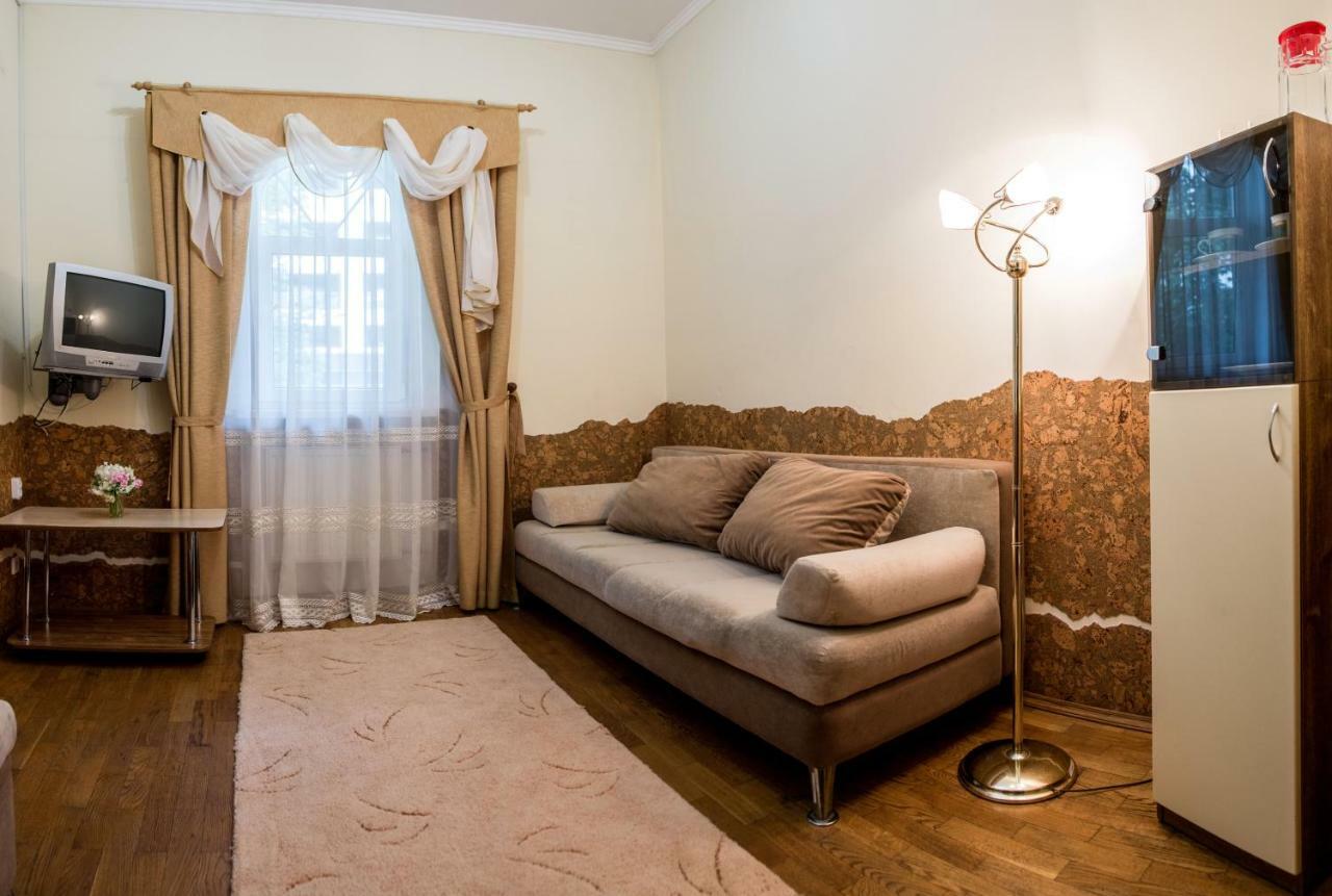 Villa Viktoriya Hotel Truskawiec Zewnętrze zdjęcie